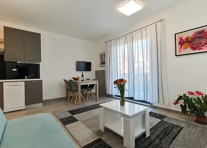 شقة Sky تروغير